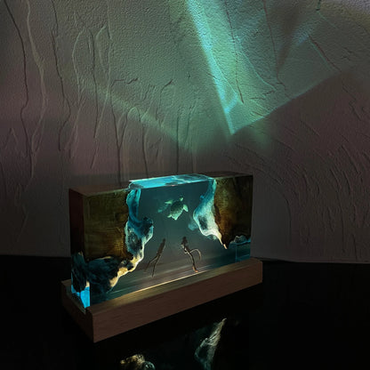 Divers and Turtles Resin Lamp