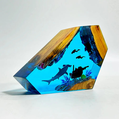 Hammer Head Shark and Divers Resin Lamp