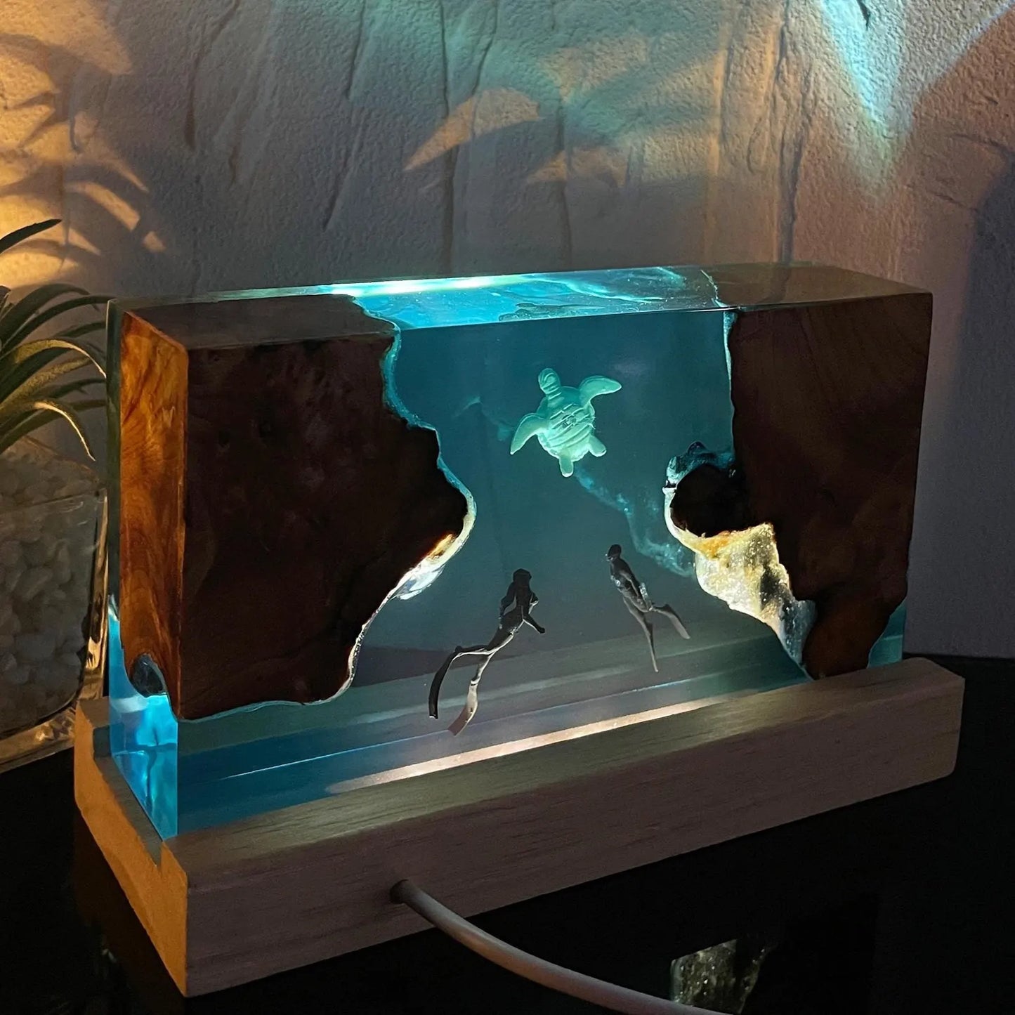 Divers and Turtles Resin Lamp